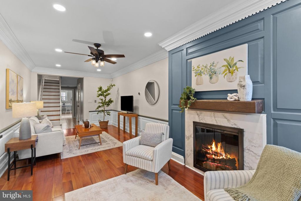 Image 1 of property listing at 2930 ELLIOTT ST, Baltimore, MD 21224