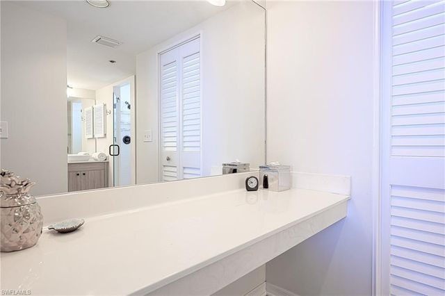 5550 Heron Point DR # 1503, Naples, FL 34108