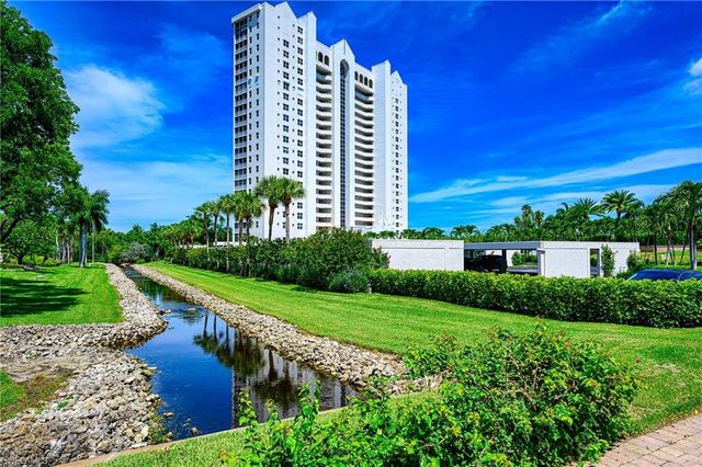 5550 Heron Point DR # 1503, Naples, FL 34108
