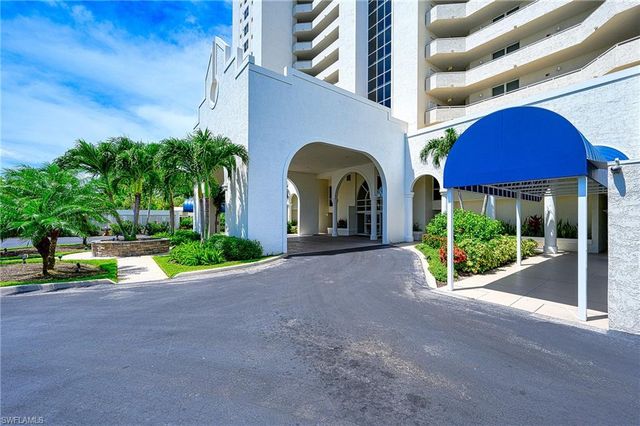 5550 Heron Point DR # 1503, Naples, FL 34108