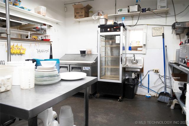 905 W Blackjack Street, Stilwell, OK 74960