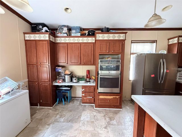 21520 SE 147TH LANE, Umatilla, FL 32784