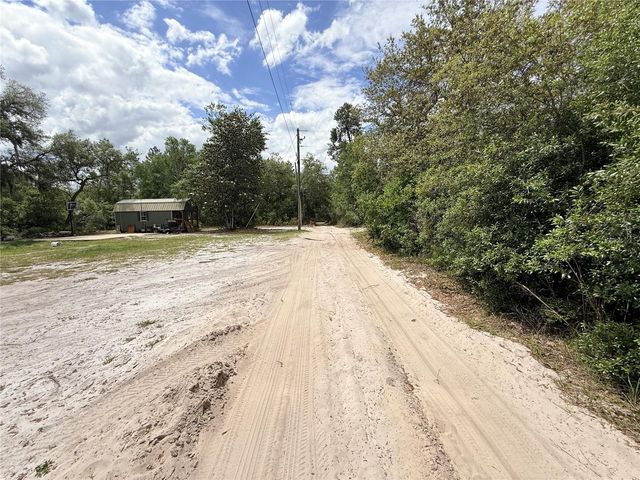 21520 SE 147TH LANE, Umatilla, FL 32784