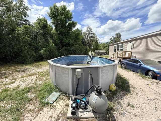 21520 SE 147TH LANE, Umatilla, FL 32784