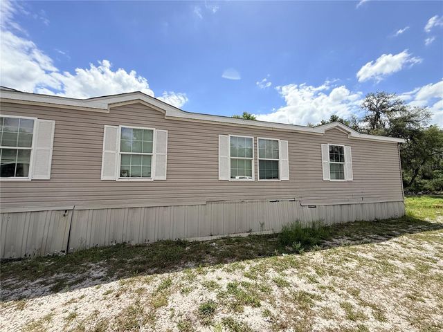 21520 SE 147TH LANE, Umatilla, FL 32784