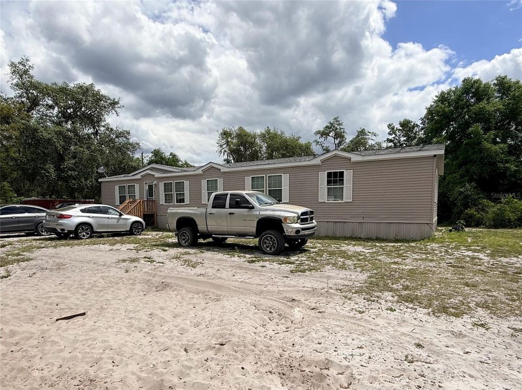 21520 SE 147TH LANE, Umatilla, FL 32784