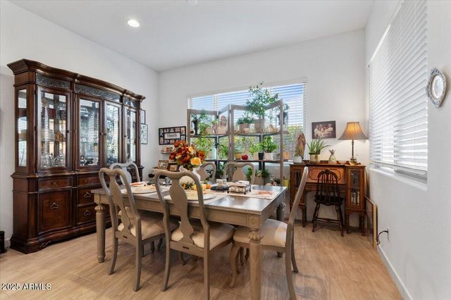 2264 E ISAIAH Avenue, Gilbert, AZ 85298