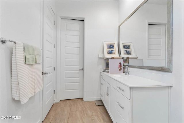 2264 E ISAIAH Avenue, Gilbert, AZ 85298