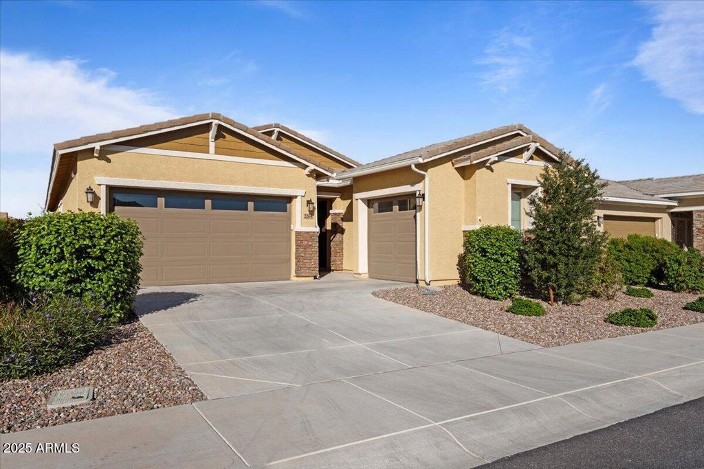 2264 E ISAIAH Avenue, Gilbert, AZ 85298