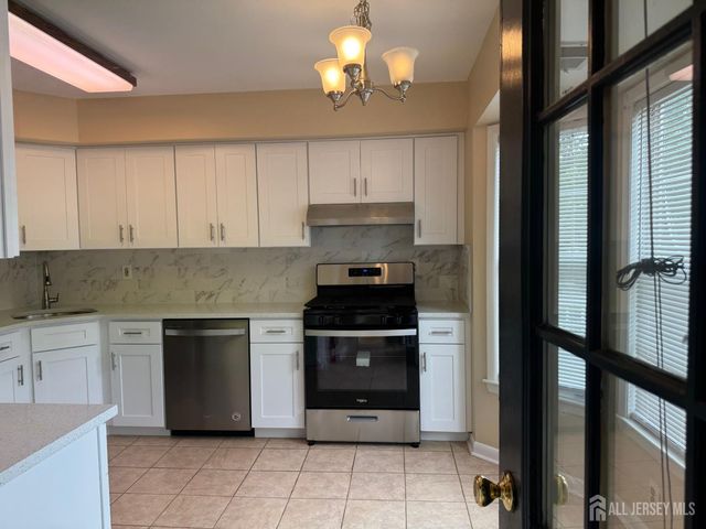 112 Biscayne Court 8, West Windsor, NJ 08540