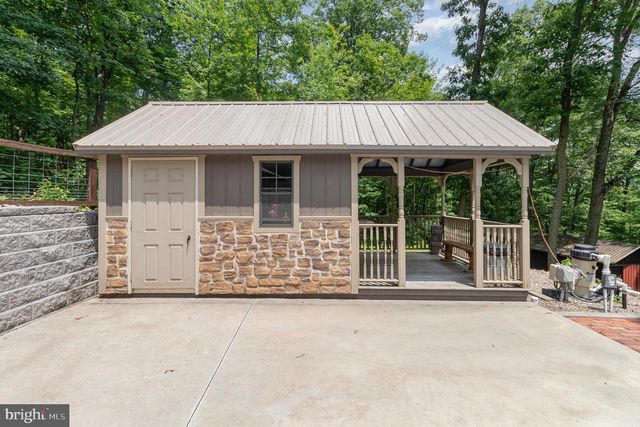 3380 ARMSTRONG VALLEY RD, Halifax, PA 17032