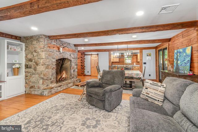 3380 ARMSTRONG VALLEY RD, Halifax, PA 17032