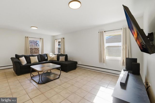 42 BUCKNELL LN, Willingboro, NJ 08046