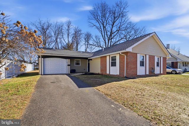 42 BUCKNELL LN, Willingboro, NJ 08046