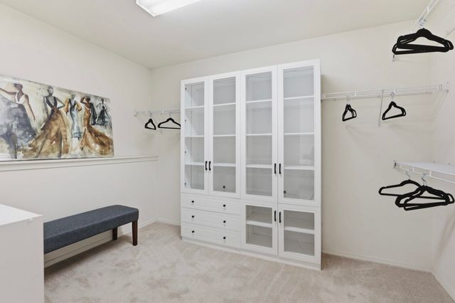 5019 W Pacific Park Dr, Spokane, WA 99208