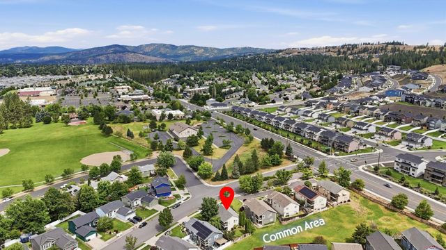 5019 W Pacific Park Dr, Spokane, WA 99208