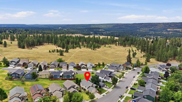 5019 W Pacific Park Dr, Spokane, WA 99208