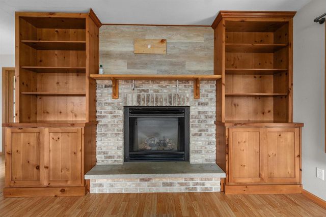 W12717 OLDEN ROAD, Ripon, WI 54971