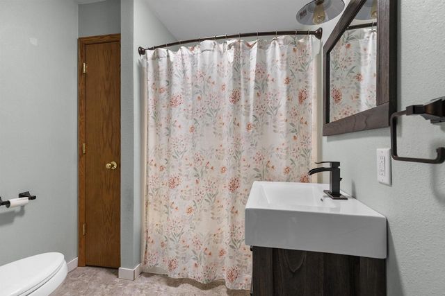 W12717 OLDEN ROAD, Ripon, WI 54971