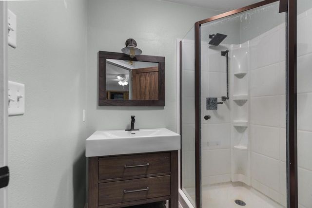 W12717 OLDEN ROAD, Ripon, WI 54971