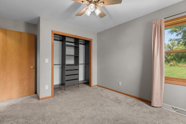 W12717 OLDEN ROAD, Ripon, WI 54971