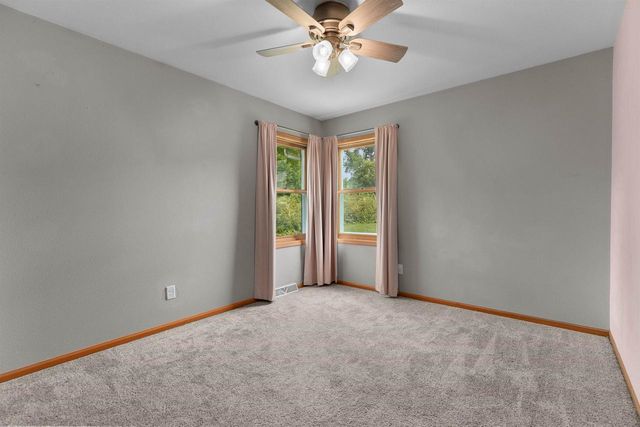 W12717 OLDEN ROAD, Ripon, WI 54971