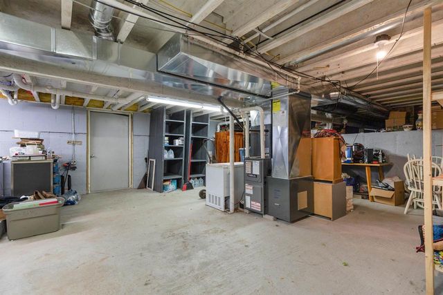 W12717 OLDEN ROAD, Ripon, WI 54971