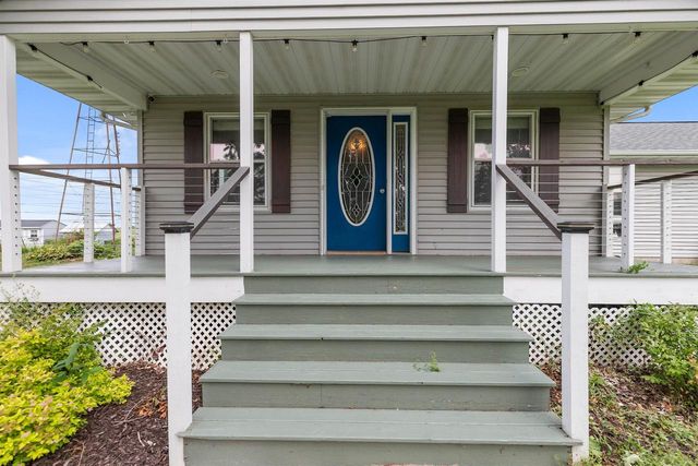 W12717 OLDEN ROAD, Ripon, WI 54971