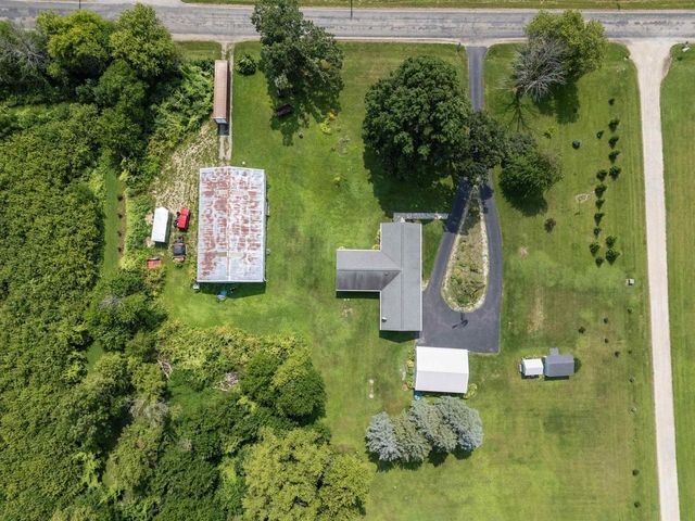 W12717 OLDEN ROAD, Ripon, WI 54971