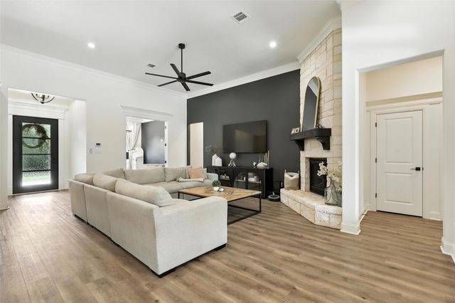 12640 Oak Grove Road S, Fort Worth, TX 76028