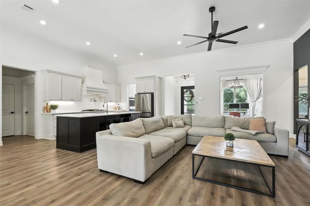 12640 Oak Grove Road S, Fort Worth, TX 76028