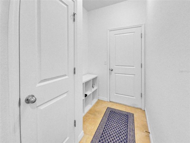 5198 NE 19TH PLACE, Ocala, FL 34470