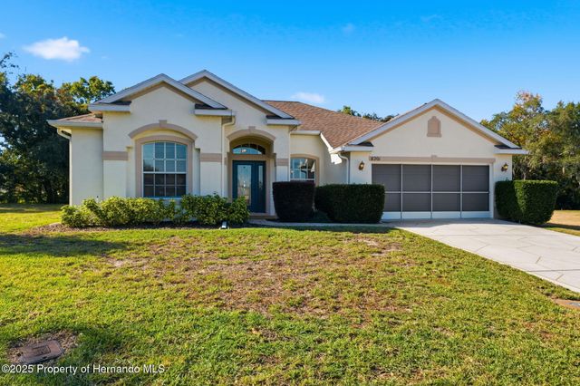 11201 Valley Stream Ct Court, Spring Hill, FL 34609