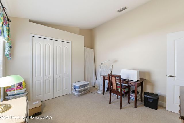 11201 Valley Stream Ct Court, Spring Hill, FL 34609