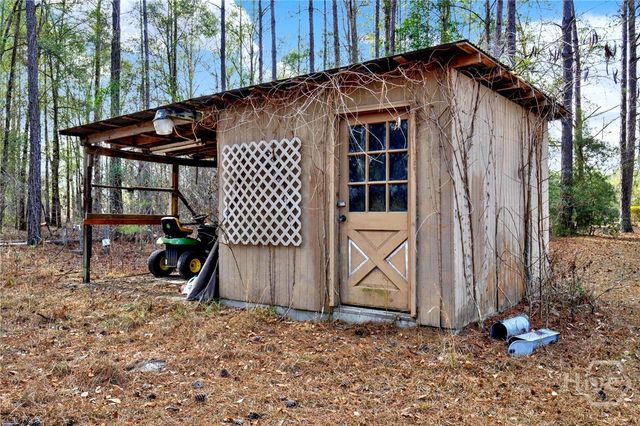 406 Porters Landing Road, Clyo, GA 31303