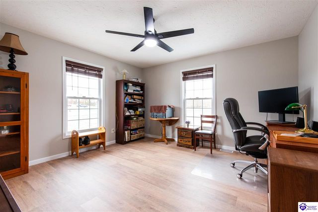 4045 Fairground Road, Brandenburg, KY 40108