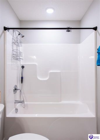 4045 Fairground Road, Brandenburg, KY 40108