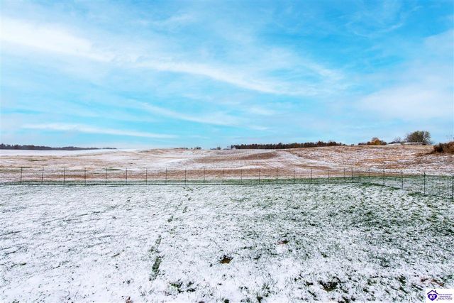 4045 Fairground Road, Brandenburg, KY 40108