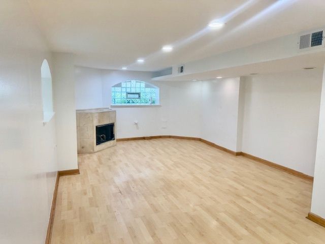 5618 N Artesian Avenue G, Chicago, IL 60659