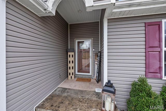 910 Blackberry Lane, Perryville, MO 63775