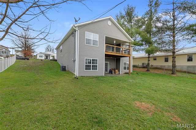 910 Blackberry Lane, Perryville, MO 63775