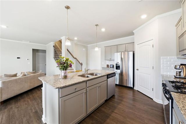 84 Chasewood Lane, Dallas, GA 30132