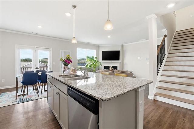 84 Chasewood Lane, Dallas, GA 30132