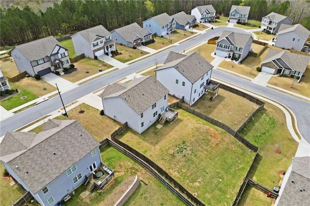 84 Chasewood Lane, Dallas, GA 30132