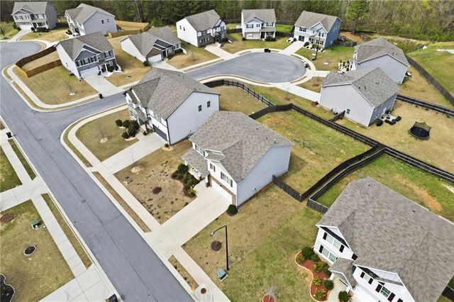 84 Chasewood Lane, Dallas, GA 30132