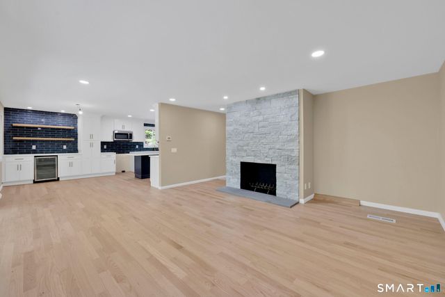 49 Millstone Road, Glastonbury, CT 06033