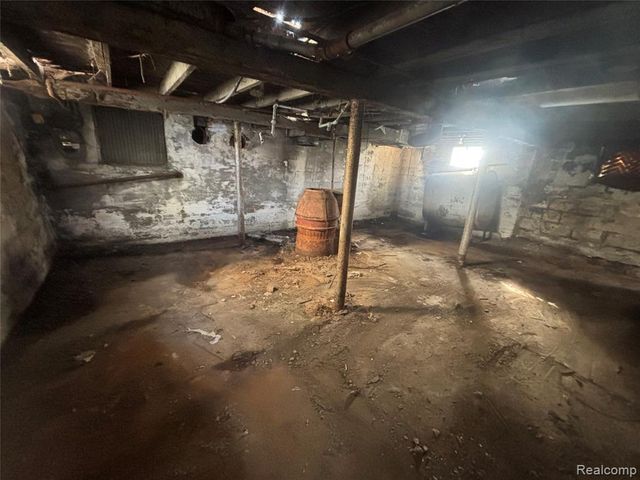 7395 Melrose Street, Detroit, MI 48211