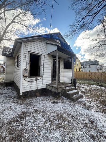 7395 Melrose Street, Detroit, MI 48211