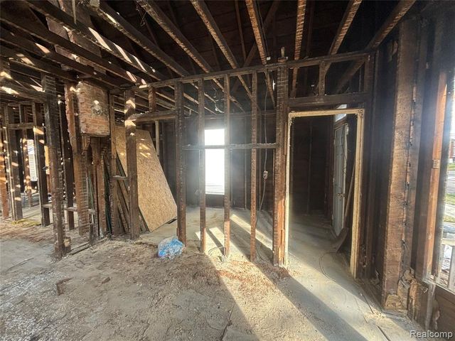 7395 Melrose Street, Detroit, MI 48211