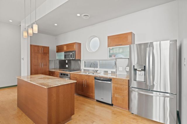 5628 Kiam Street B, Houston, TX 77007